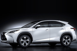 2015款雷克萨斯NX