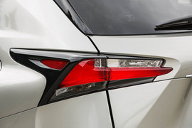 2015款雷克萨斯NX