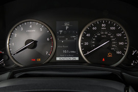 2015款雷克萨斯NX