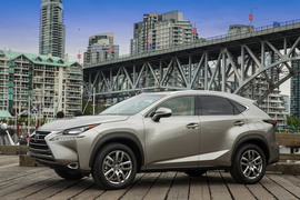 2015款雷克萨斯NX