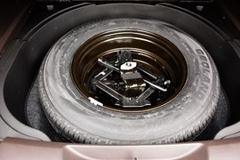 2014款Jeep自由光3.2L高性能版