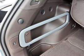 2014款Jeep自由光3.2L高性能版