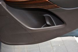 2014款Jeep自由光3.2L高性能版