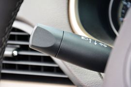2014款Jeep自由光3.2L高性能版