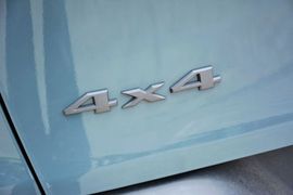2014款Jeep自由光3.2L高性能版