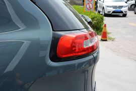 2014款Jeep自由光3.2L高性能版