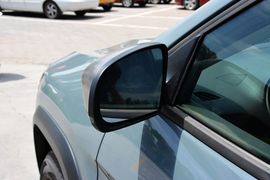 2014款Jeep自由光3.2L高性能版