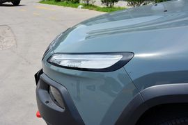 2014款Jeep自由光3.2L高性能版