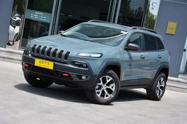 2014款Jeep自由光3.2L高性能版