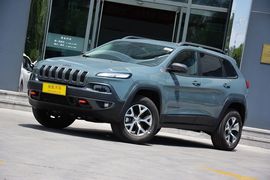 2014款Jeep自由光3.2L高性能版