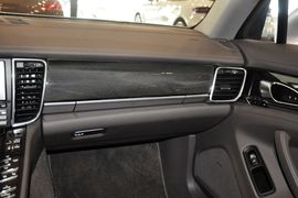 2014款保时捷Panamera