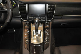 2014款保时捷Panamera
