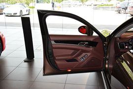 2014款保时捷Panamera