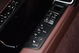 2014款保时捷Panamera