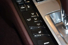 2014款保时捷Panamera
