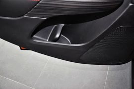 2014款Jeep自由光3.2L高性能版