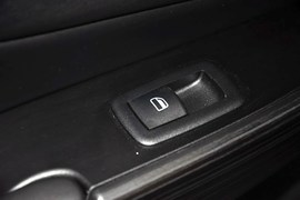 2014款Jeep自由光3.2L高性能版