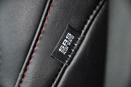2014款Jeep自由光3.2L高性能版
