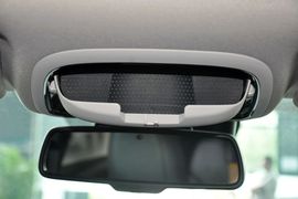 2014款Jeep自由光3.2L高性能版