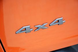 2014款Jeep自由光3.2L高性能版