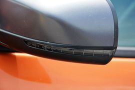 2014款Jeep自由光3.2L高性能版