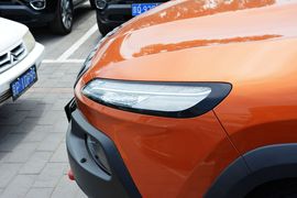 2014款Jeep自由光3.2L高性能版