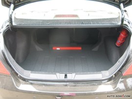 2009款吉利帝豪EC718上市实拍