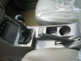 2009款吉利帝豪EC718上市实拍