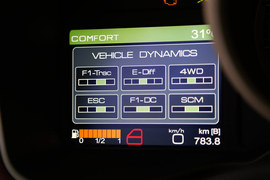 2012款法拉利FF深度试驾实拍