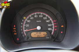 2009款铃木新奥拓试驾