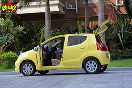 2009款铃木新奥拓试驾