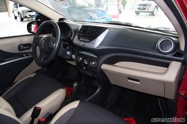 2009款铃木奥拓到店实拍