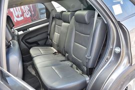 2013款起亚索兰托2.4L汽油四驱至尊版7座