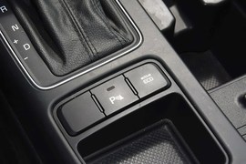 2013款起亚索兰托2.4L汽油四驱至尊版7座