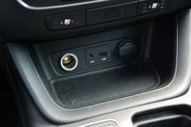 2013款起亚索兰托2.4L汽油四驱至尊版7座