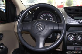 2009款铃木奥拓到店实拍