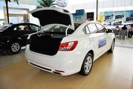 2014款海马福美来M5