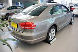 2014款大众帕萨特1.8TSI