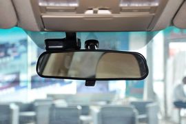 2014款海马福美来M5