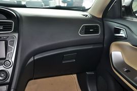 2014款海马福美来M5