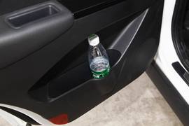 2014款陆风X8