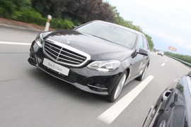 外出试驾2015款奔驰E级