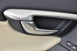 2015款沃尔沃V60