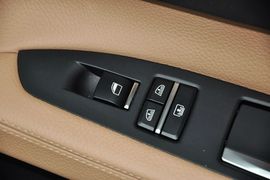 2014款宝马740Li