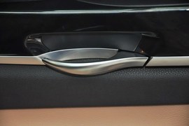 2014款宝马740Li