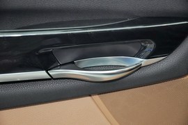 2014款宝马740Li