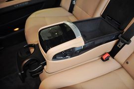 2014款宝马740Li