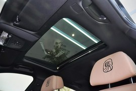 2014款宝马740Li