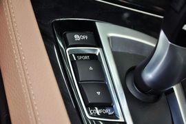2014款宝马740Li