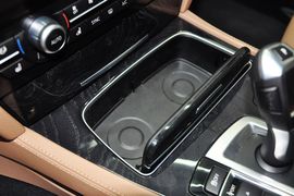 2014款宝马740Li